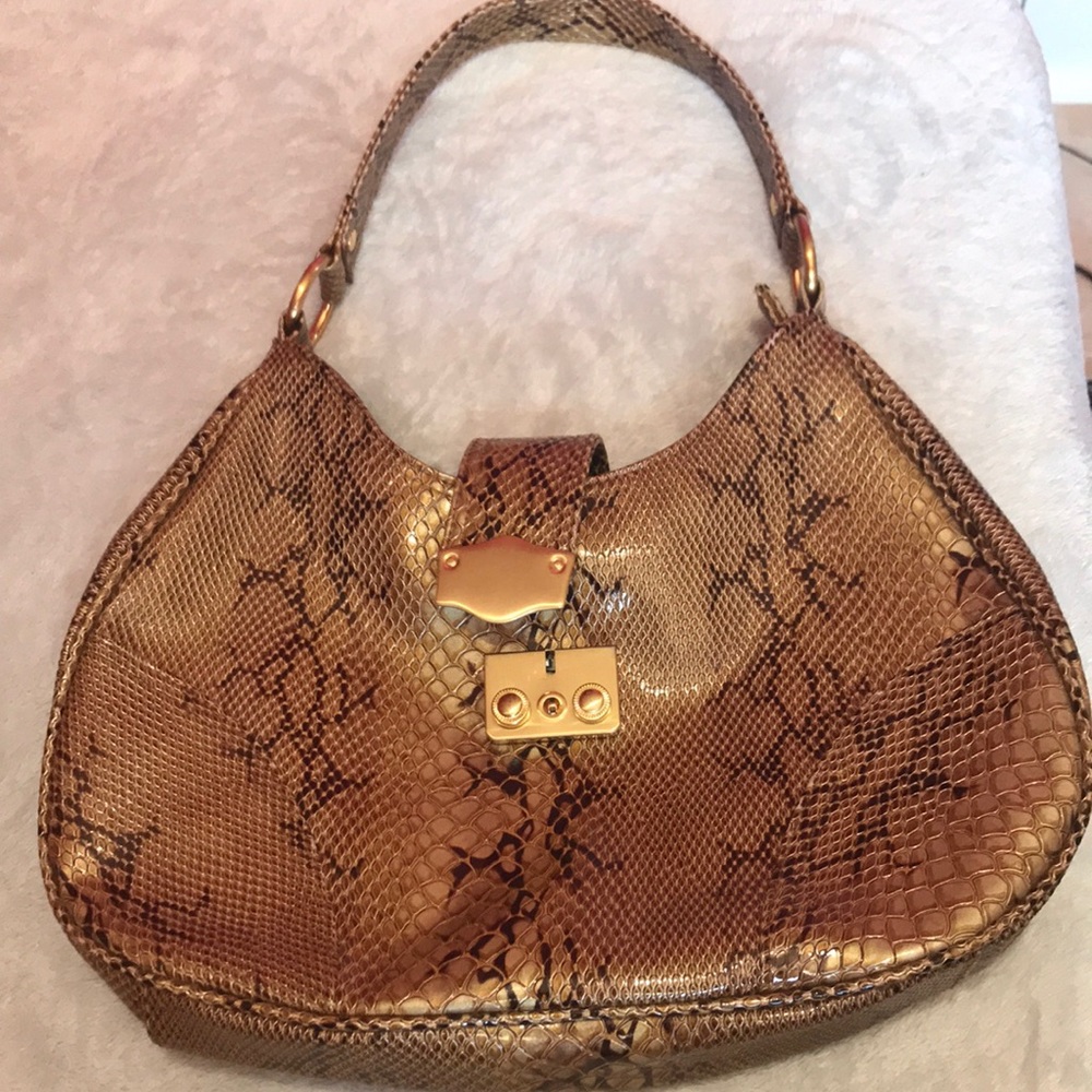 Purse woman